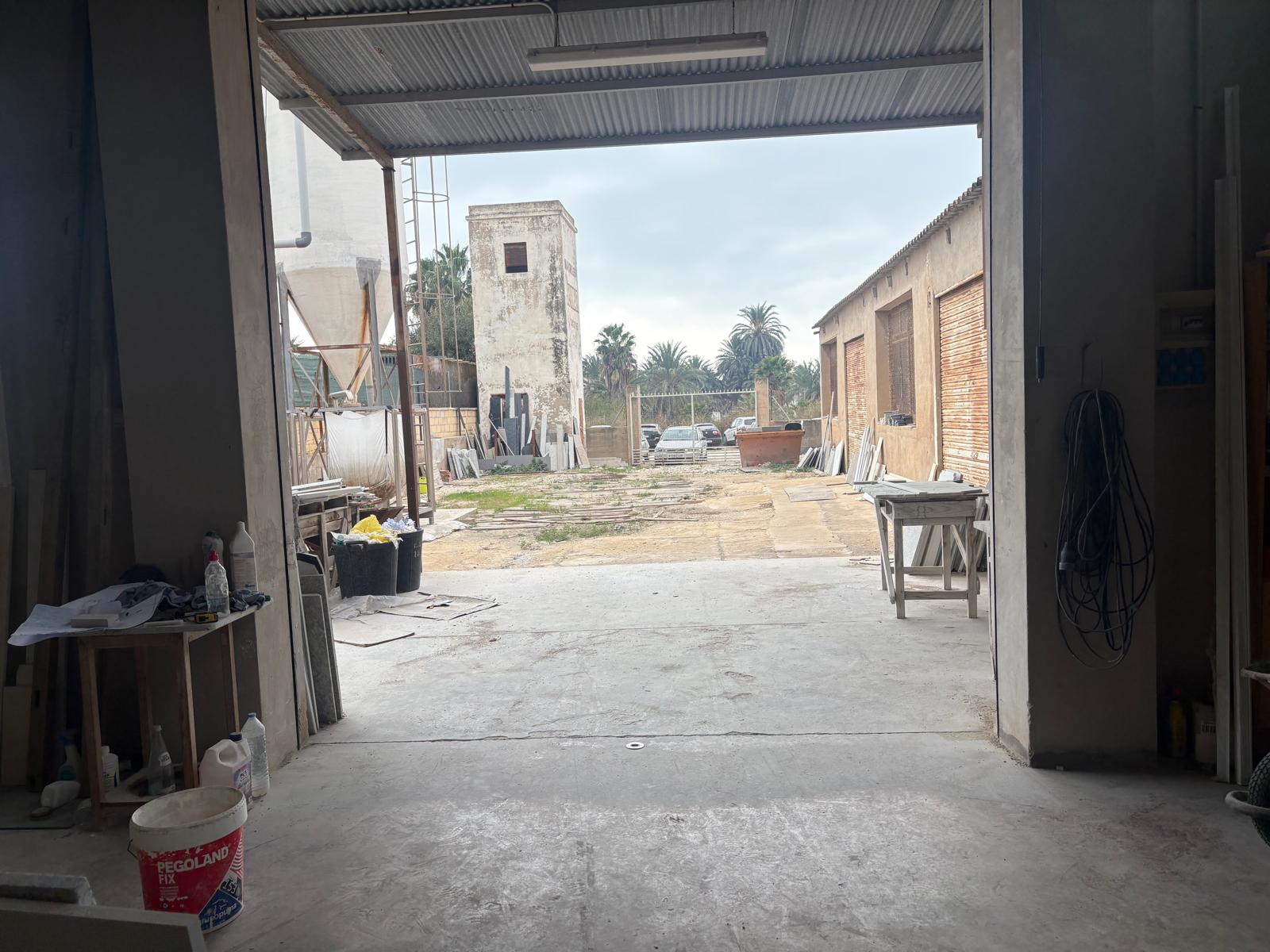 Nave Industrial y Terreno en Venta - Santa Pola  - 10