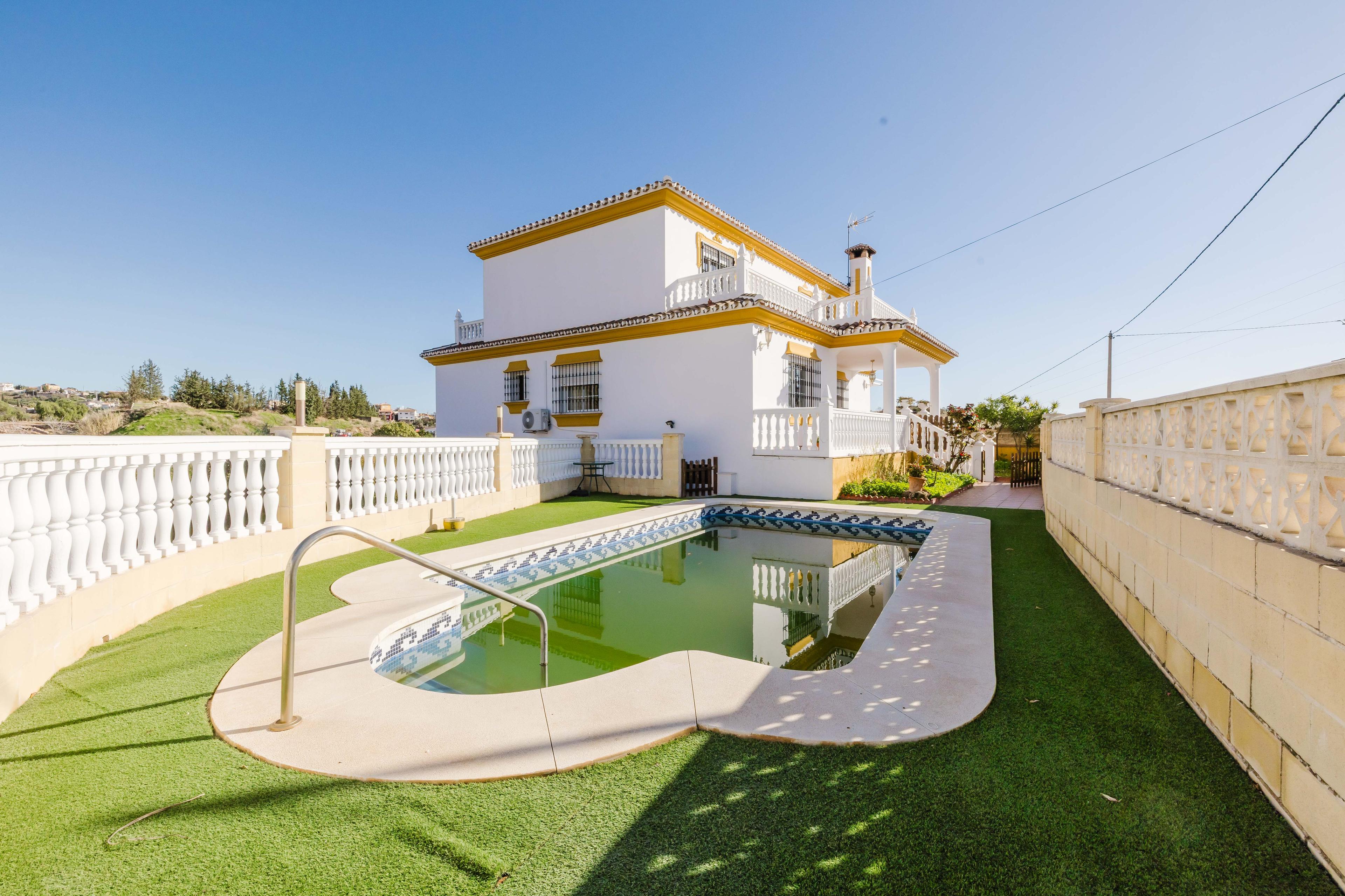 Venta Chalet -  Rincon De La Victoria, Malaga - 1