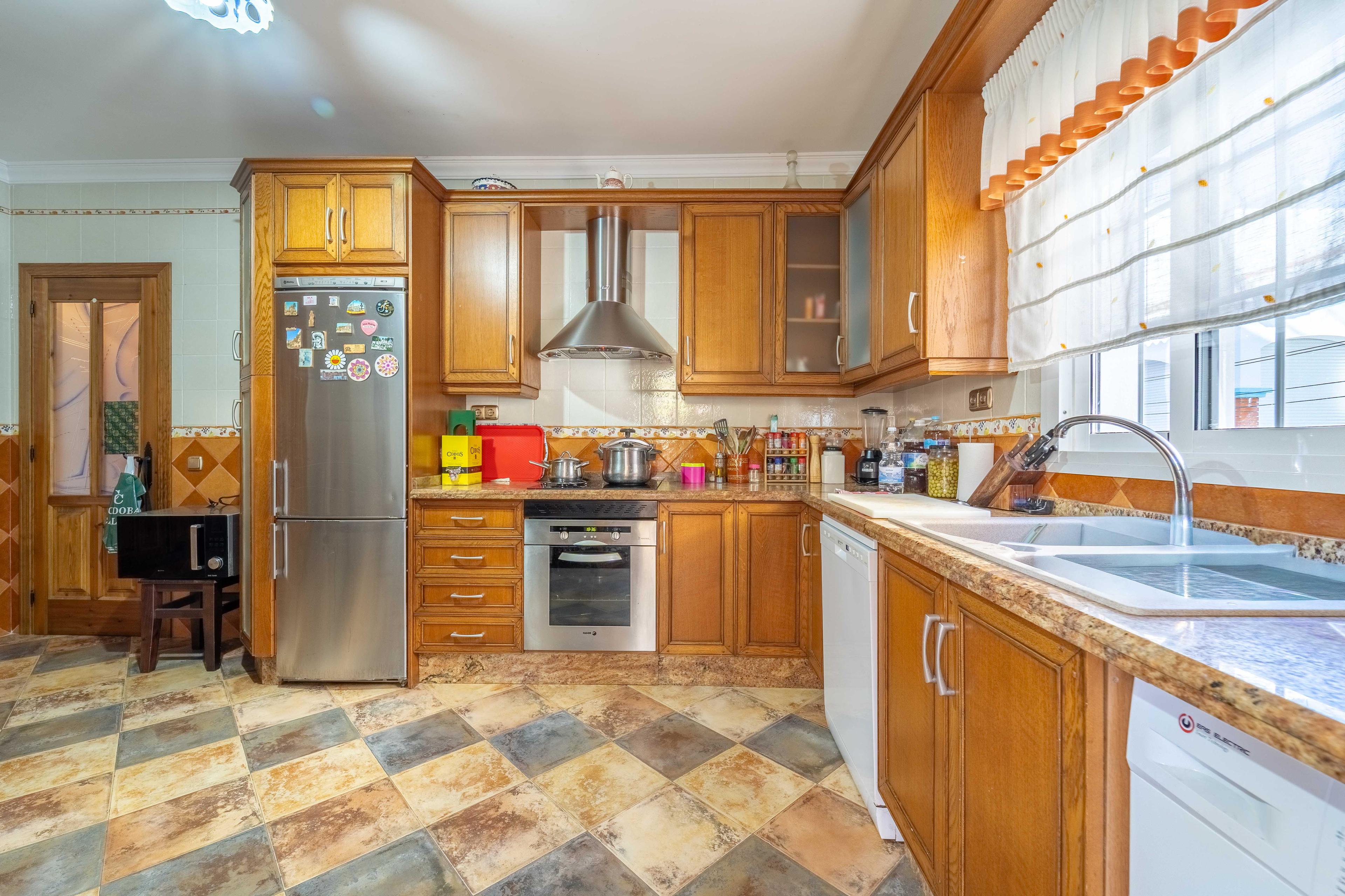 Chalet en venta - Benamargosa - 2