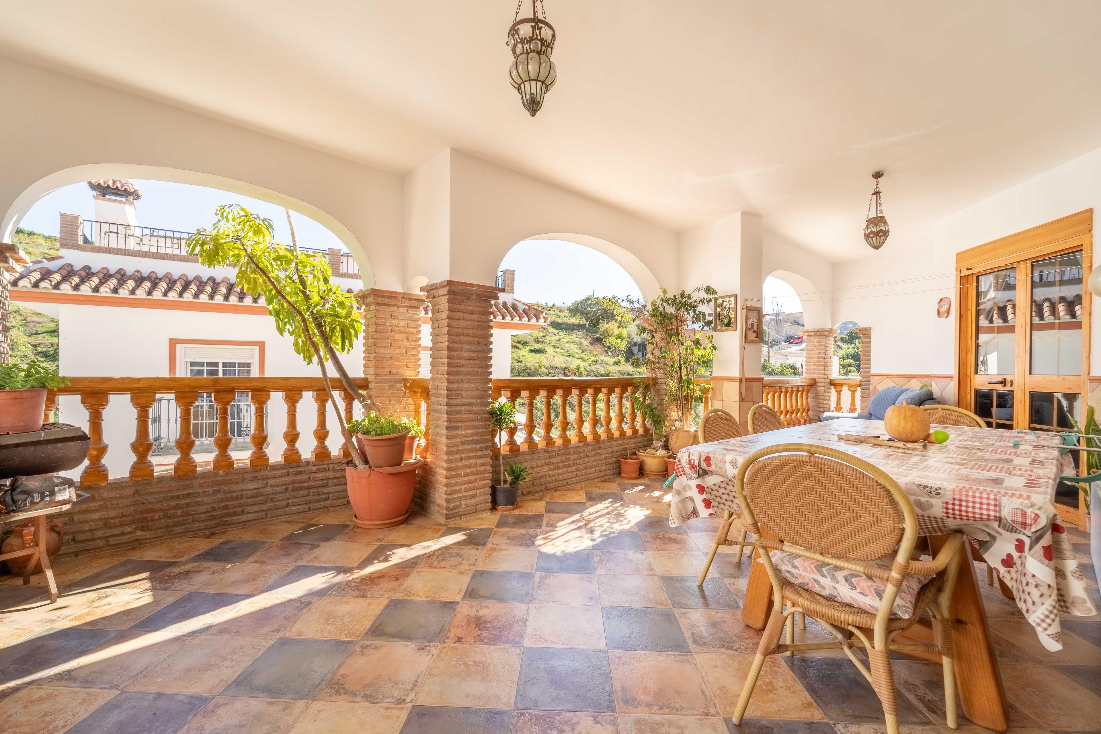 Chalet en venta - Benamargosa - 17