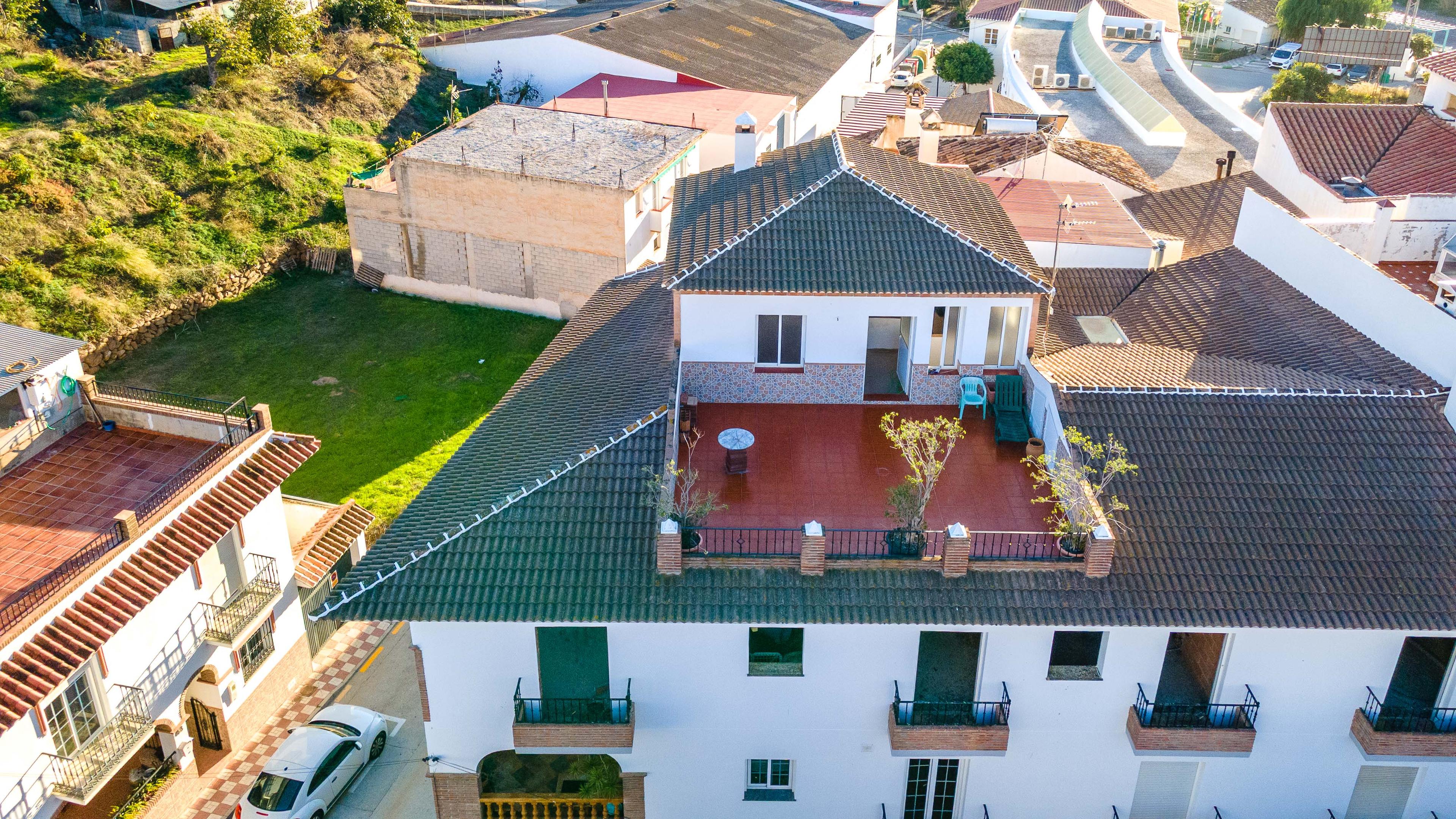 Chalet en venta - Benamargosa - 27