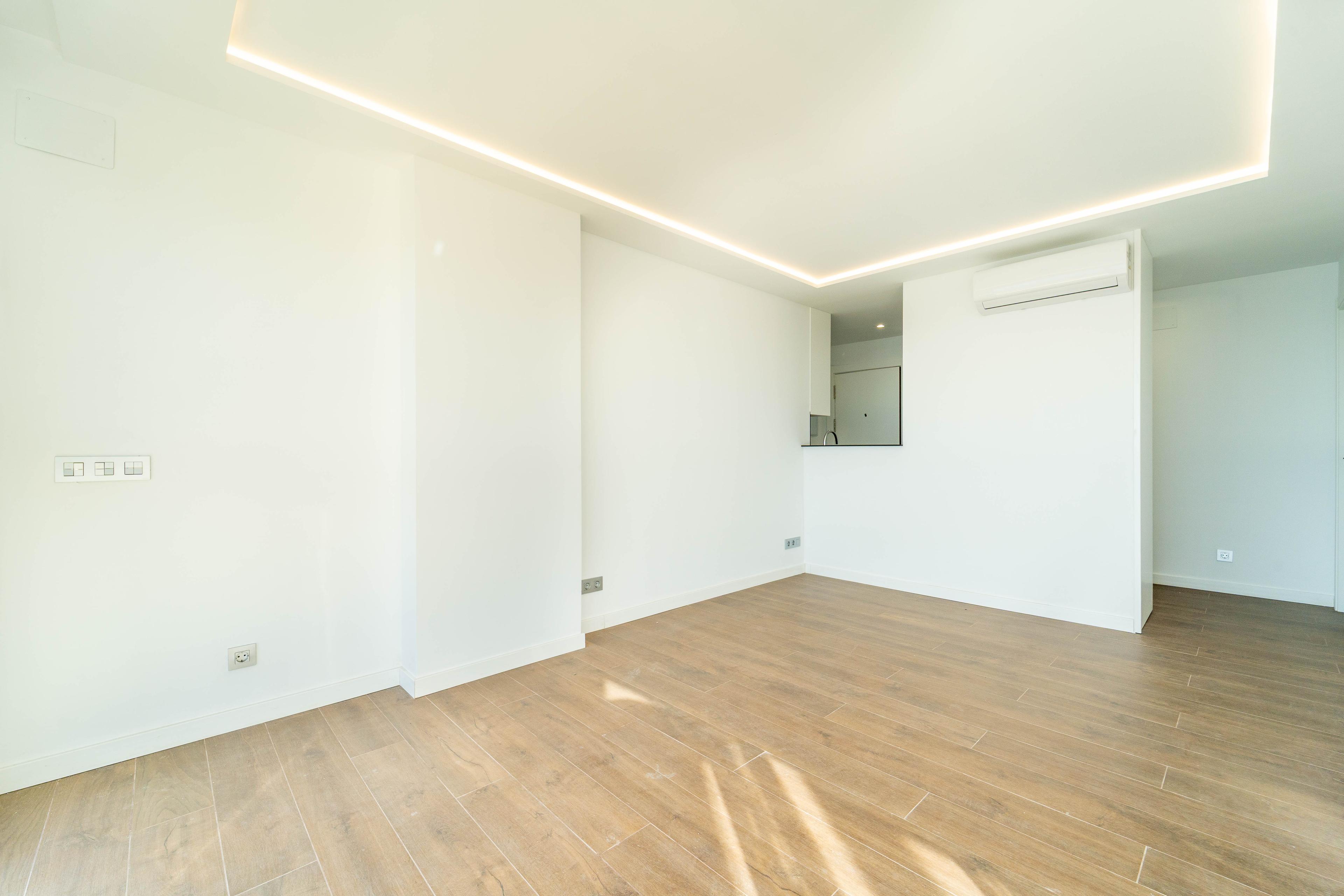 Piso En Venta - Primera Línea De Playa, Málaga - 15