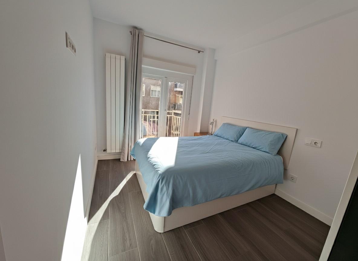 Piso Reformado en venta -  Madrid - 12