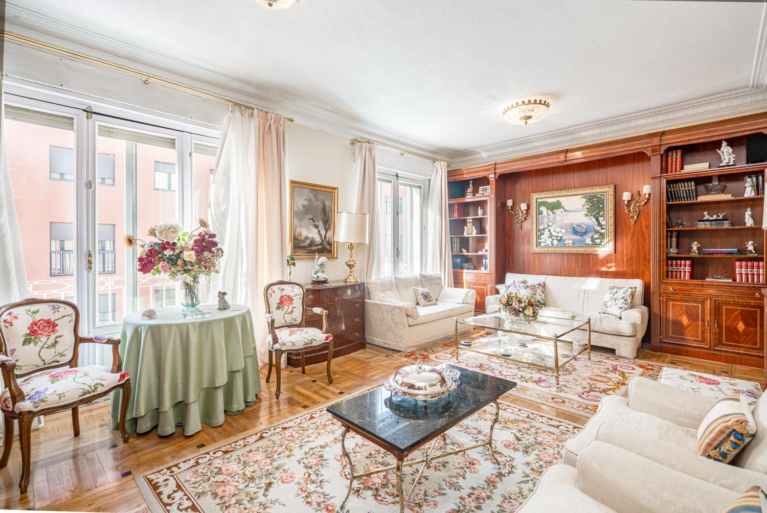 Piso en venta - Finca Clásica, Madrid - 2