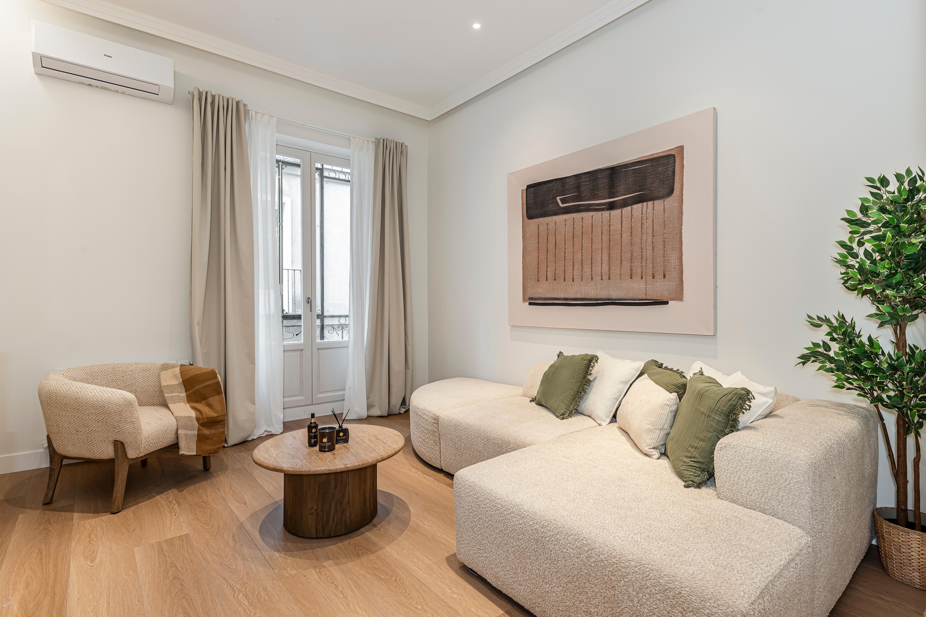 Piso en Venta - Malasaña-Universidad (Centro) - 1