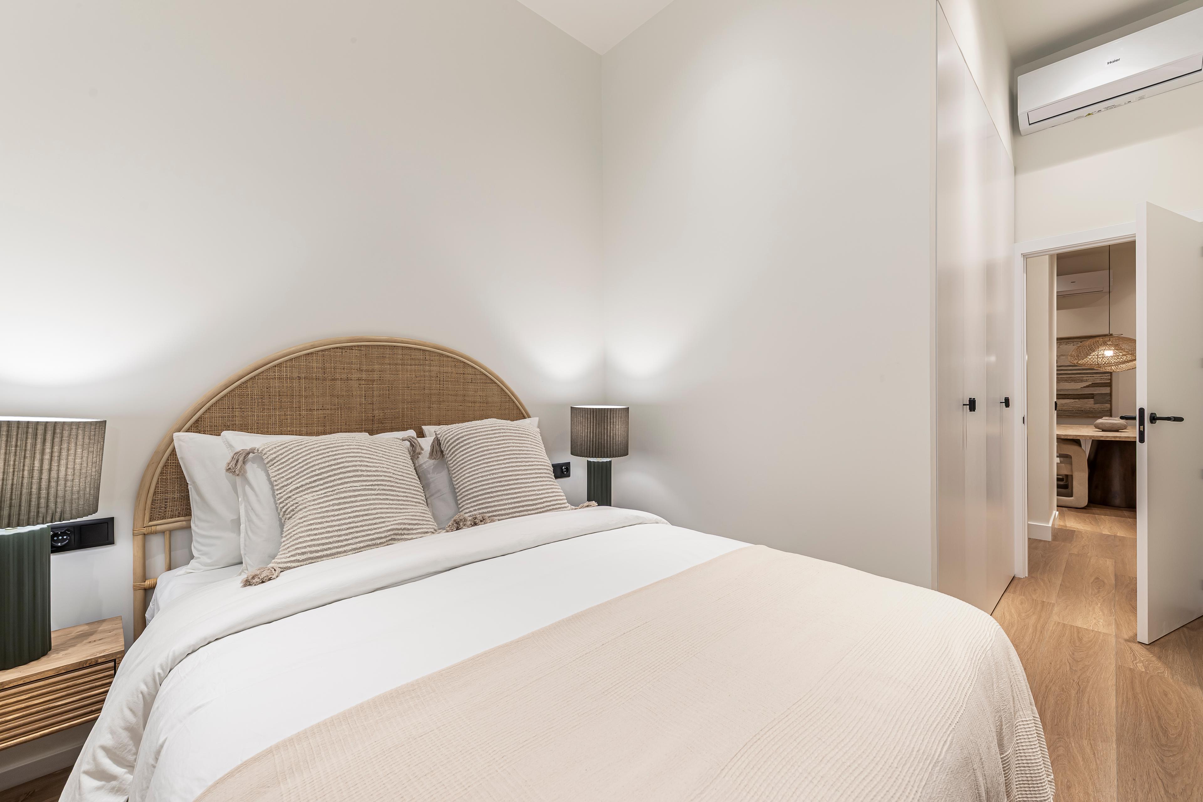 Piso en Venta - Malasaña-Universidad (Centro) - 24