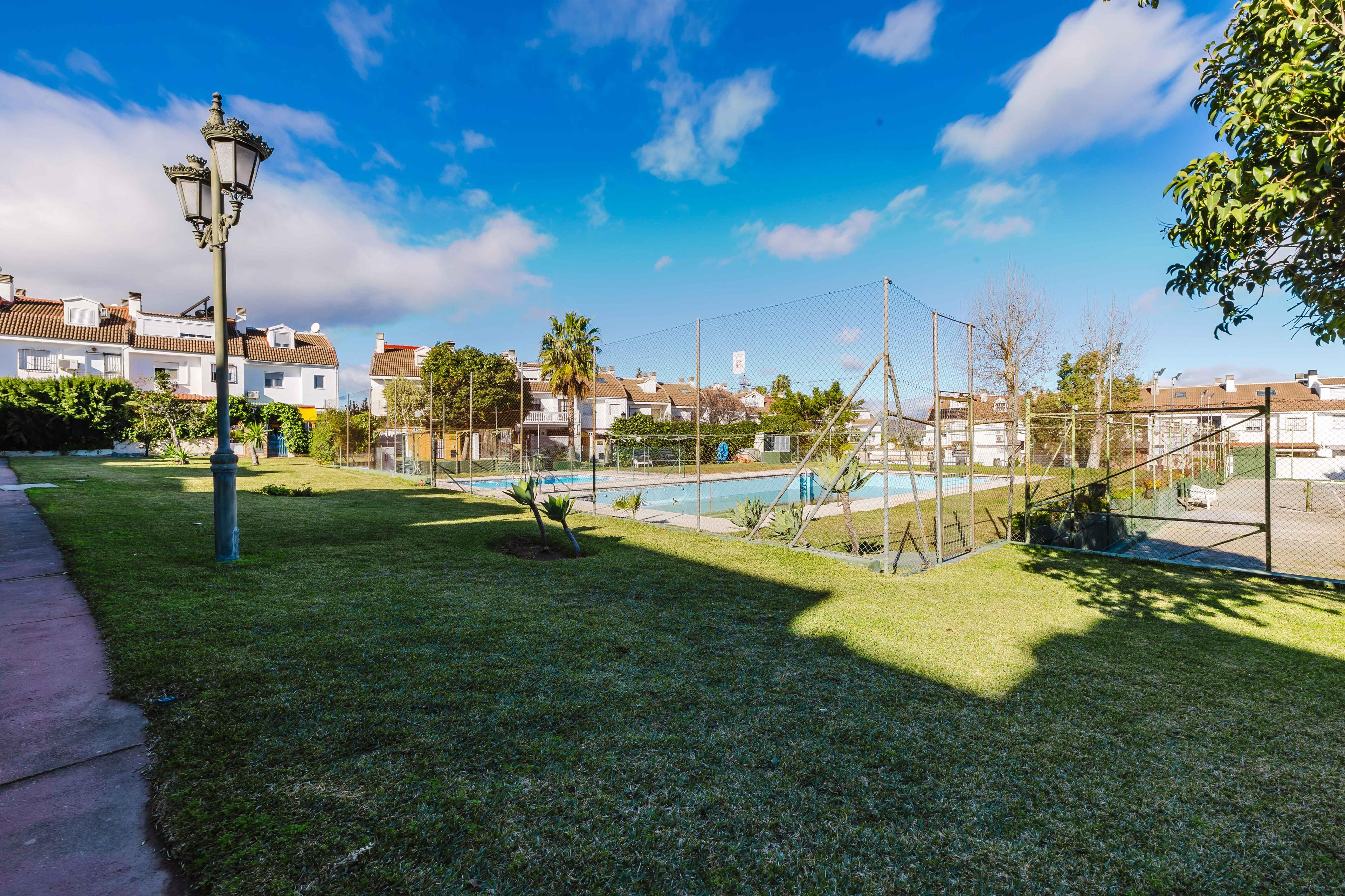 Adosado en venta - Alhaurín De La Torre  - 25