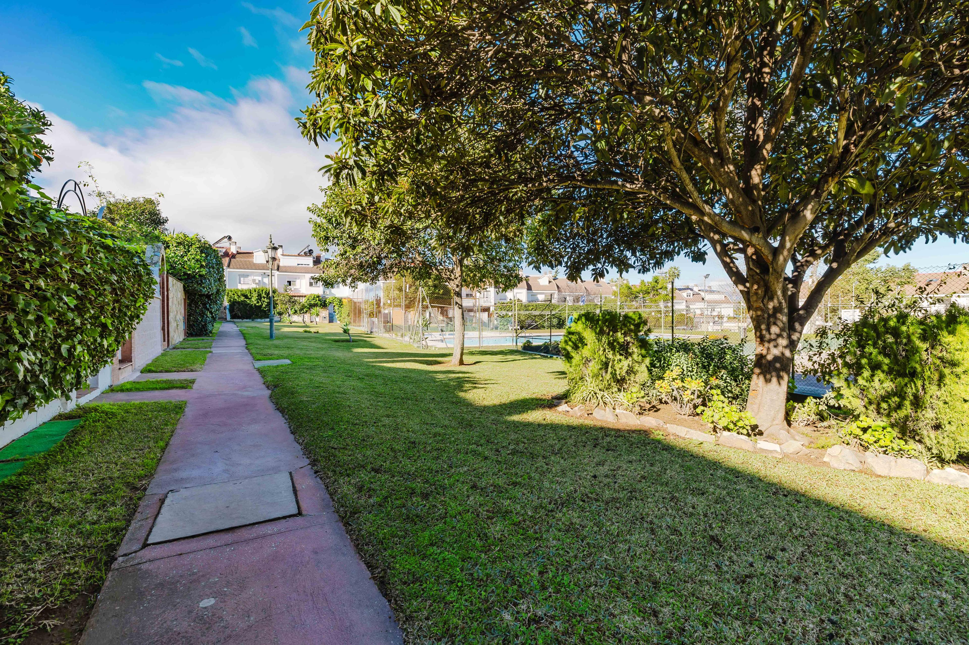 Adosado en venta - Alhaurín De La Torre  - 26