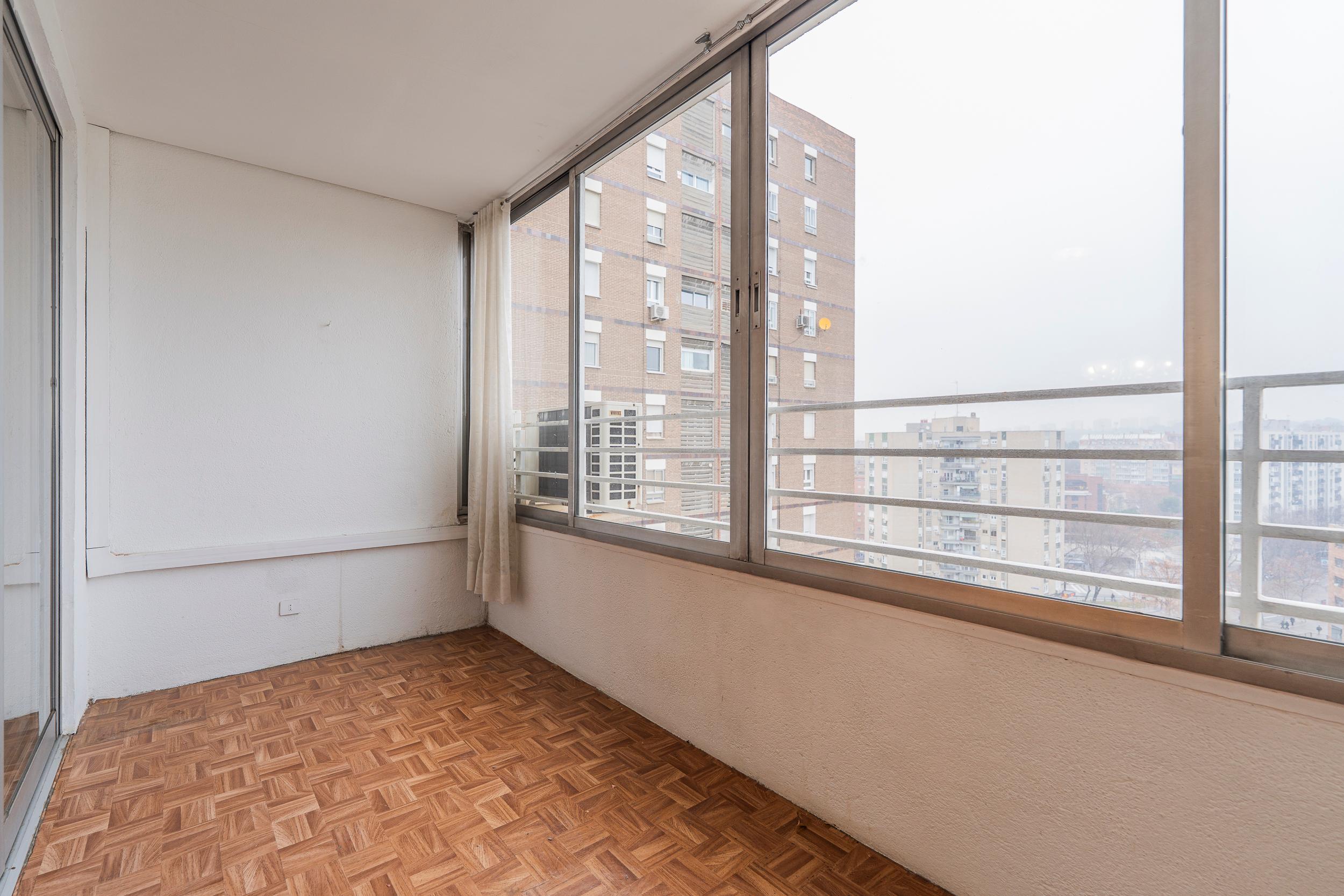 Piso en venta – Moratalaz - 8