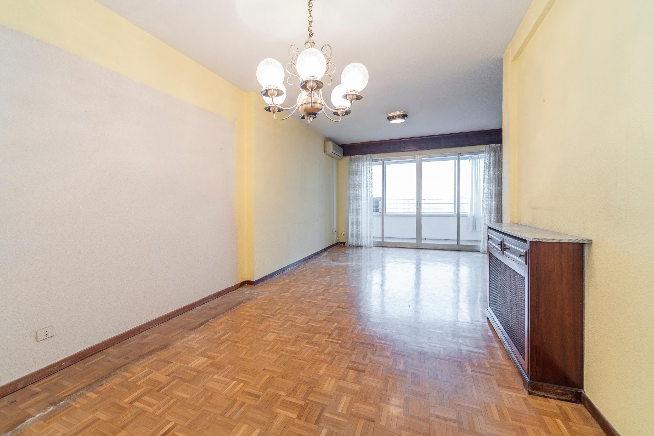 Piso en venta – Moratalaz - 2