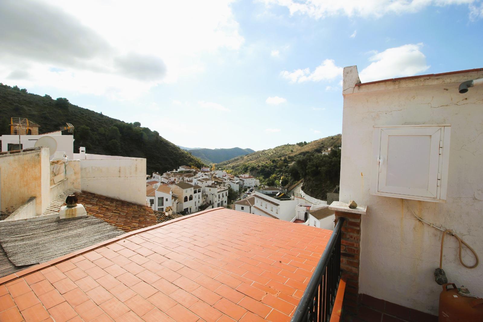 Casa Rustica en Venta - Salares, Málaga - 4