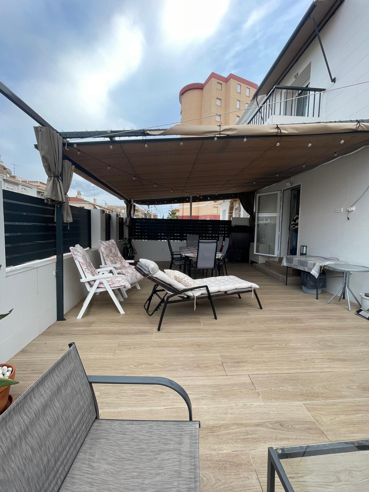 Chalet Adosado en Venta – Santa Pola - 2