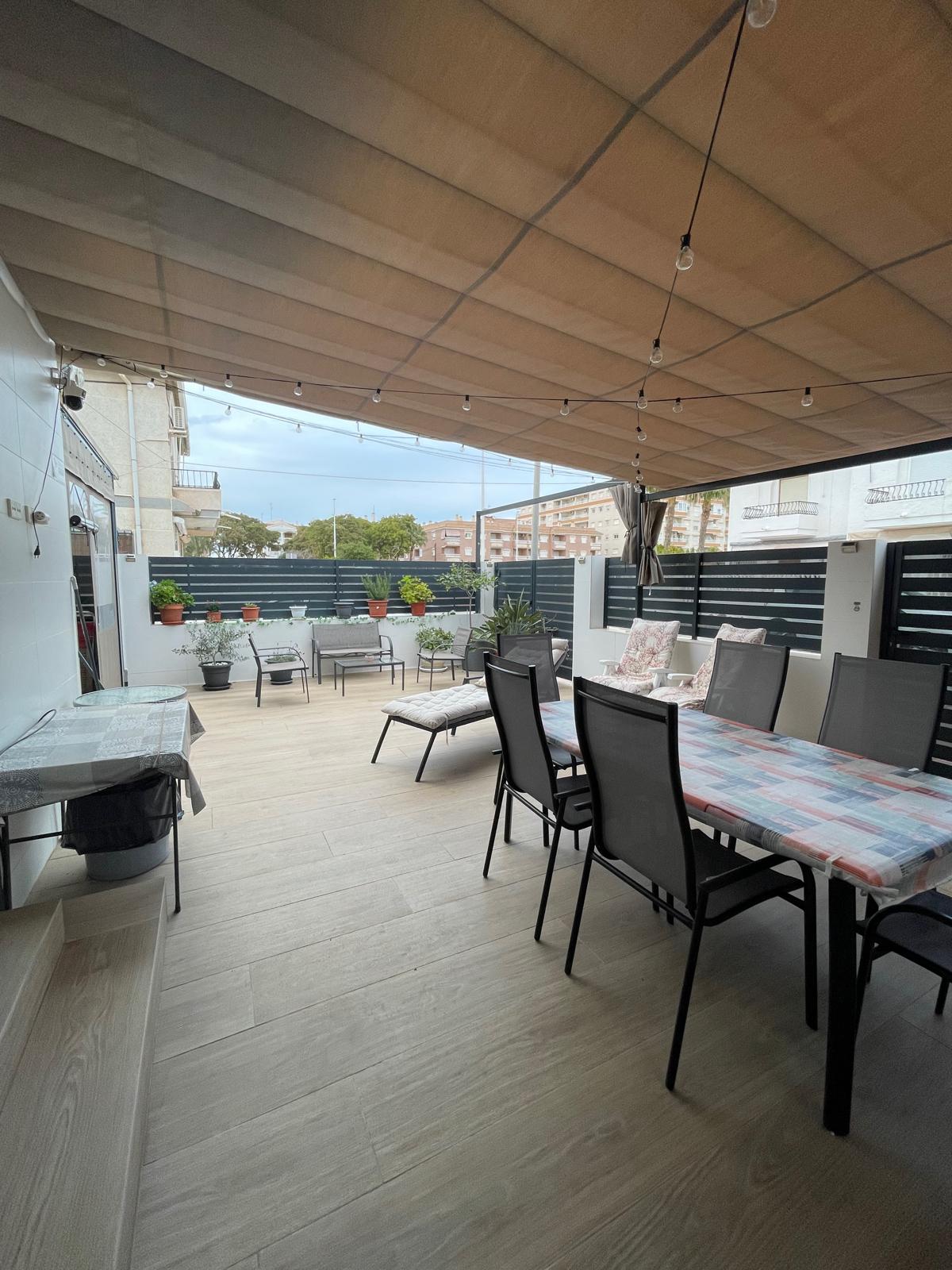 Chalet Adosado en Venta – Santa Pola - 1