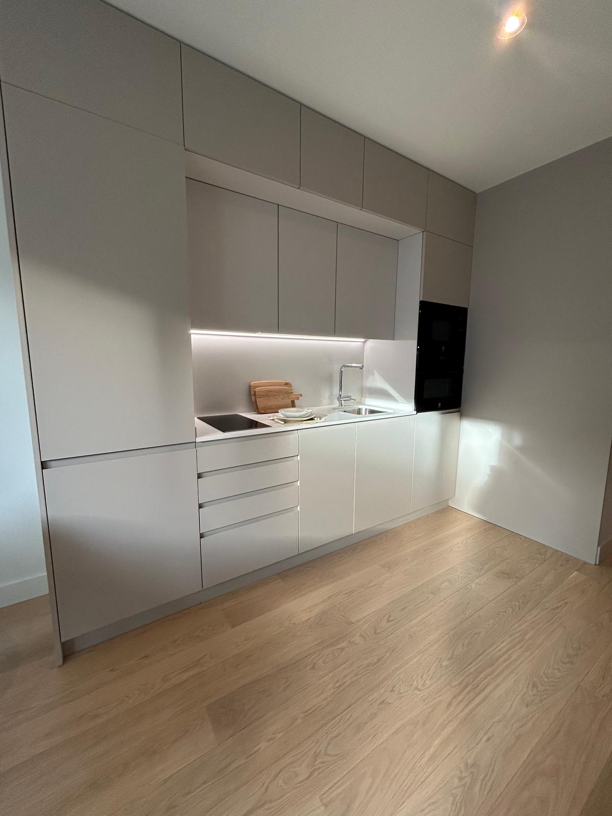 Piso en venta en Calle de Sta Engracia - 4