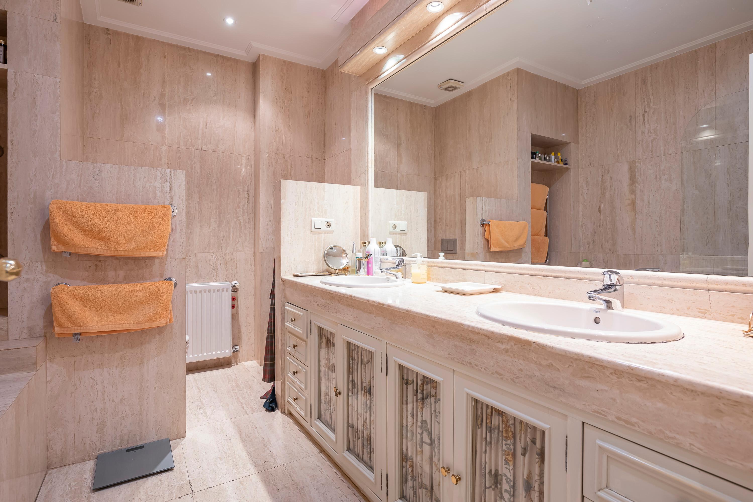 Piso en Venta - Almagro (Chamberí) - 34