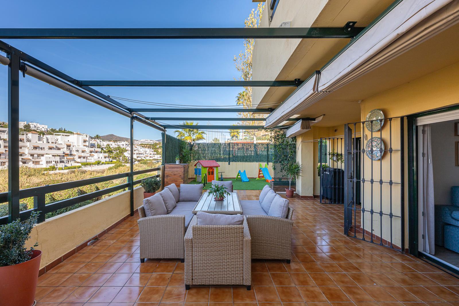 Impecable bajo reformado con 2 dormitorios, 2 baños y terraza de 122 m² – Selwo / Nueva Milla de Oro/ ESTEPONA - 13