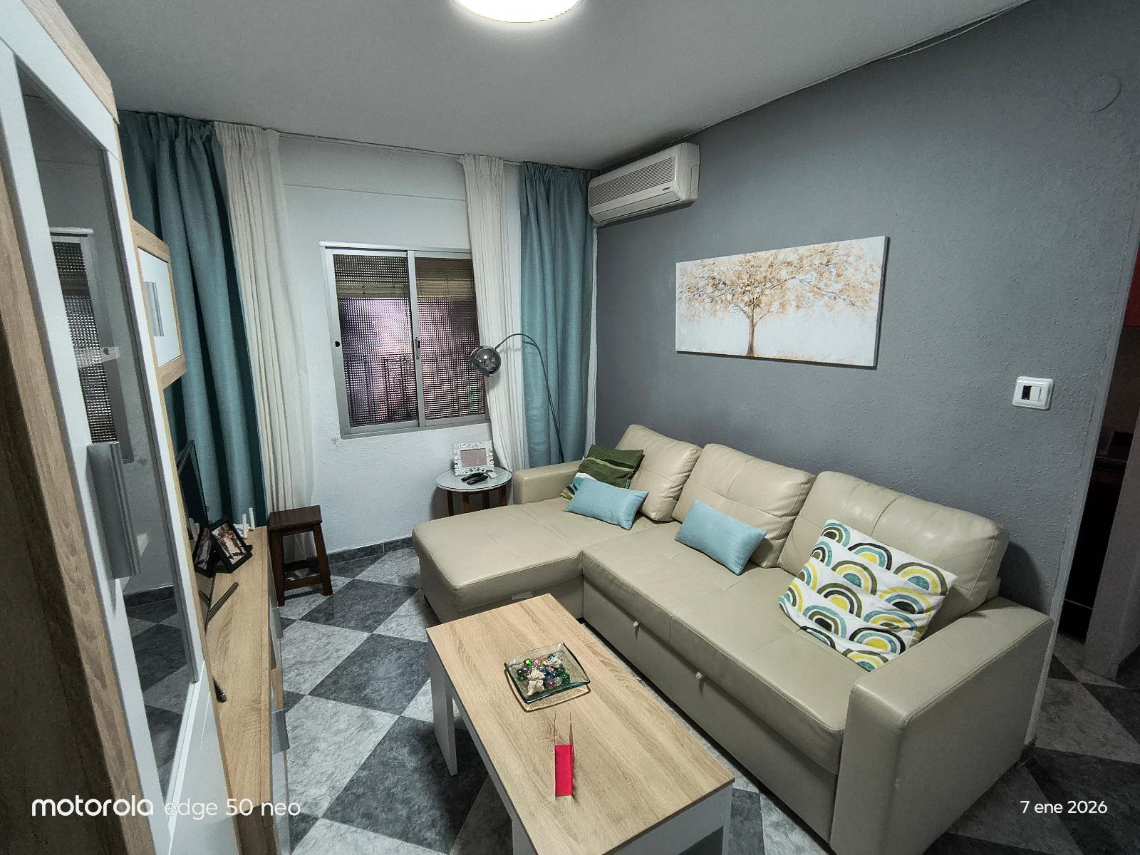 Piso en venta - Calle Obispo Santos Olivera, Málaga  - 1