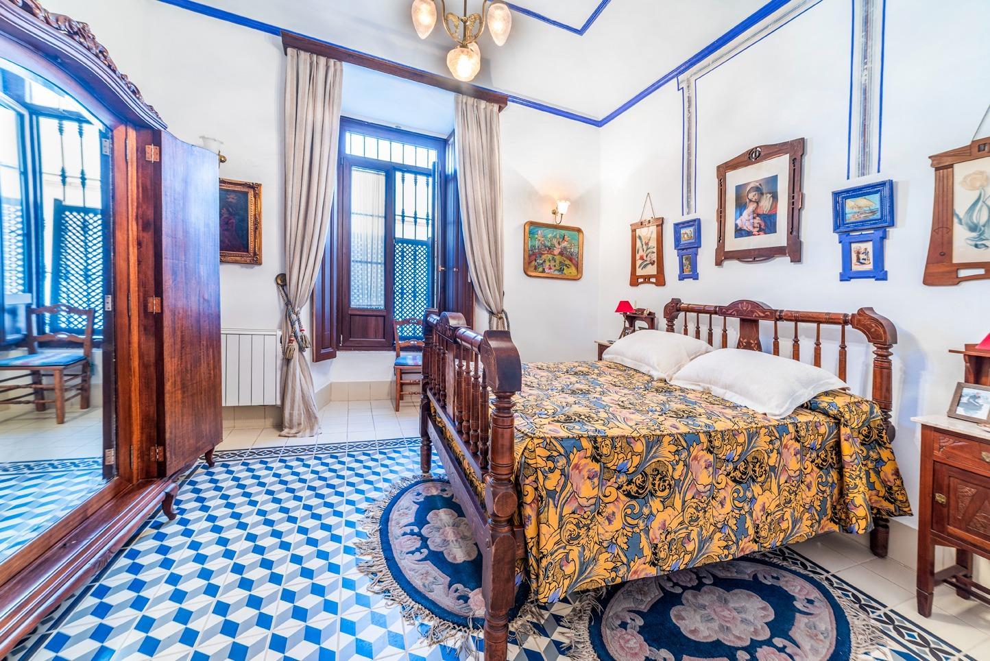 EXCLUSIVA CASA SEÑORIAL CON PATIO EN EL CENTRO DE LLERENA, BADAJOZ - 3