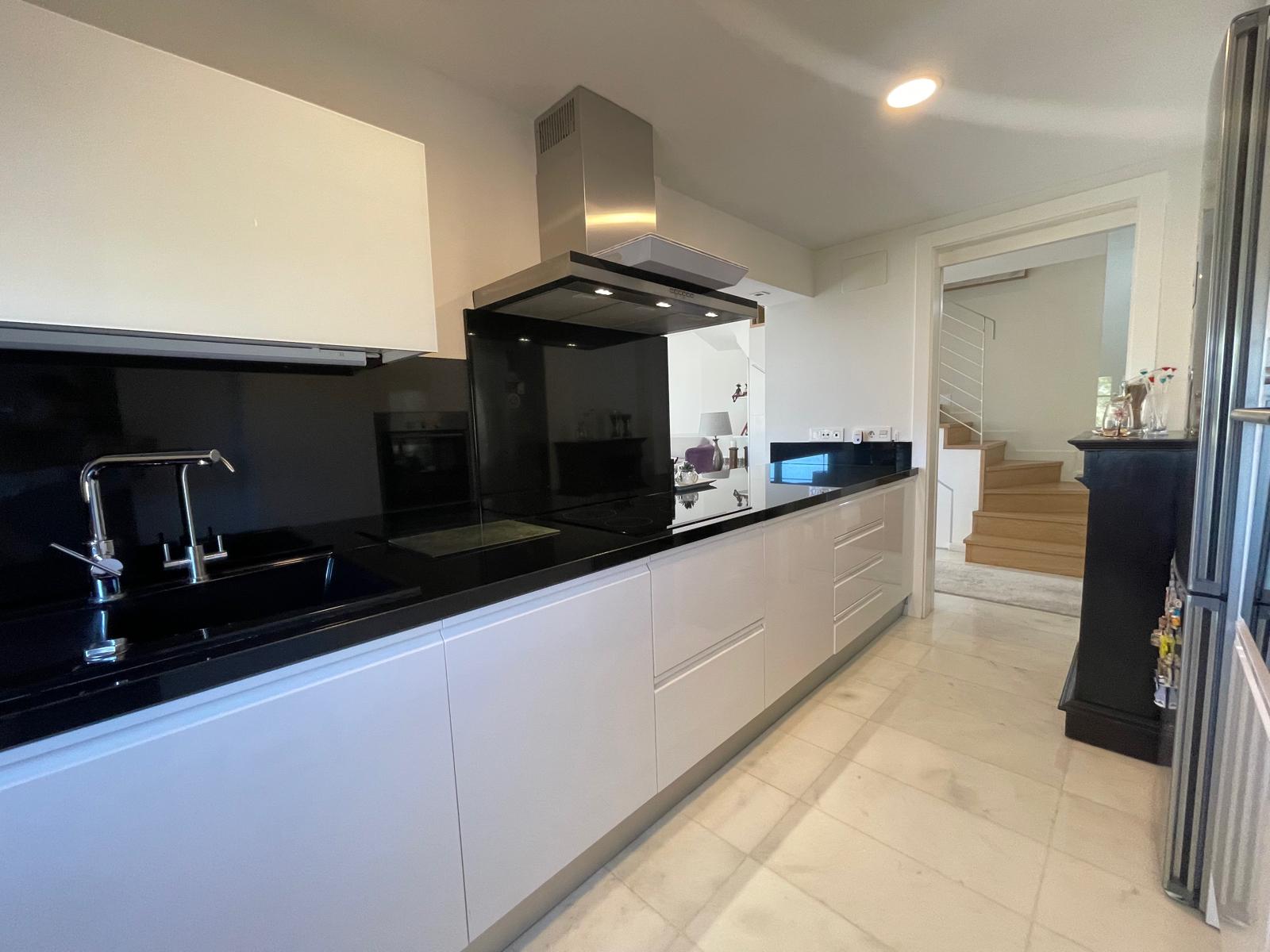 Chalet pareado moderno en venta - Finestrat Golf Bahía  - 10