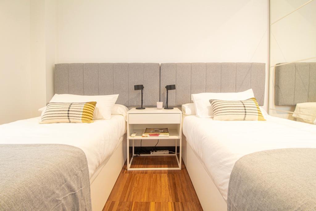 Piso en Venta en C. de la Alameda - 24