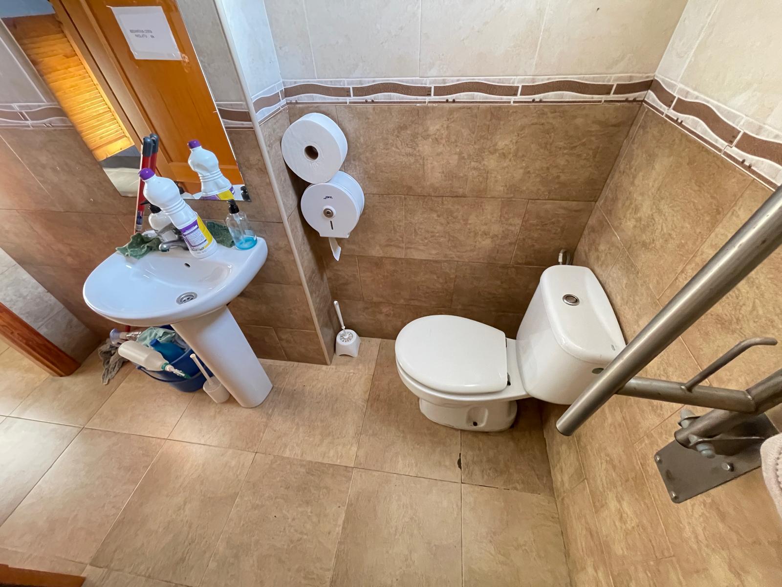 Piso en Venta - Carrer Castalla - 33