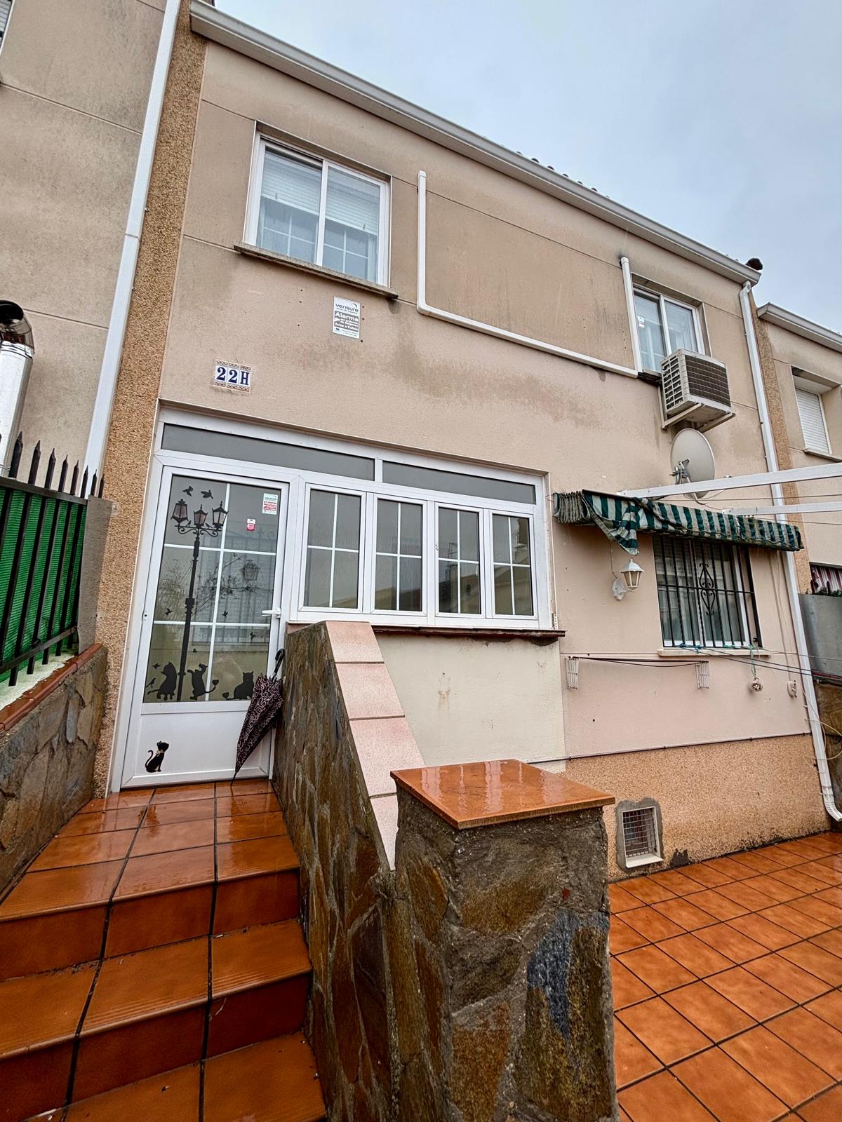 Chalet pareado en Venta en Fuentidueña de Tajo - 1