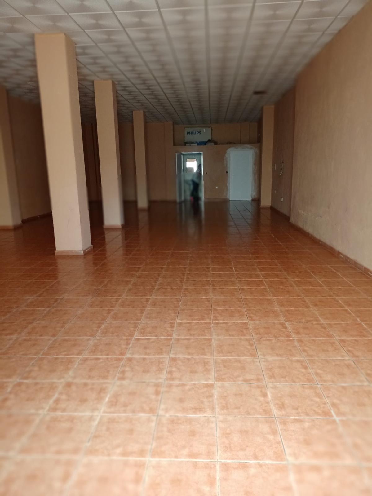 Local en venta - Valencia  - 3