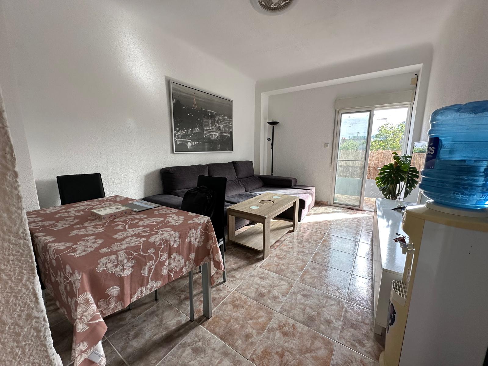 Piso en Venta -  C. Santa Pola, Alicante - 2