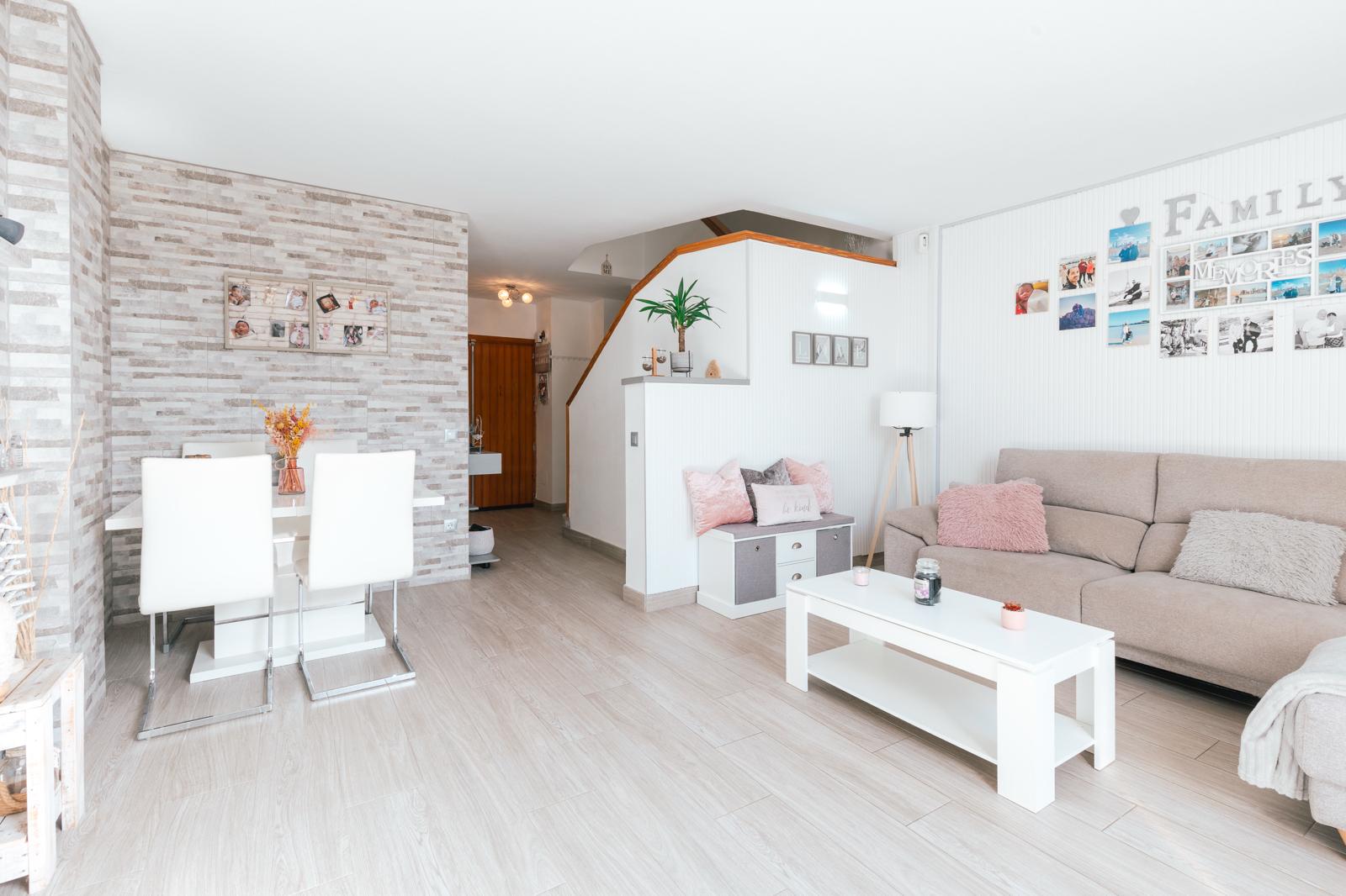 Dúplex reformado con terraza y parking en Sant Jordi - 9