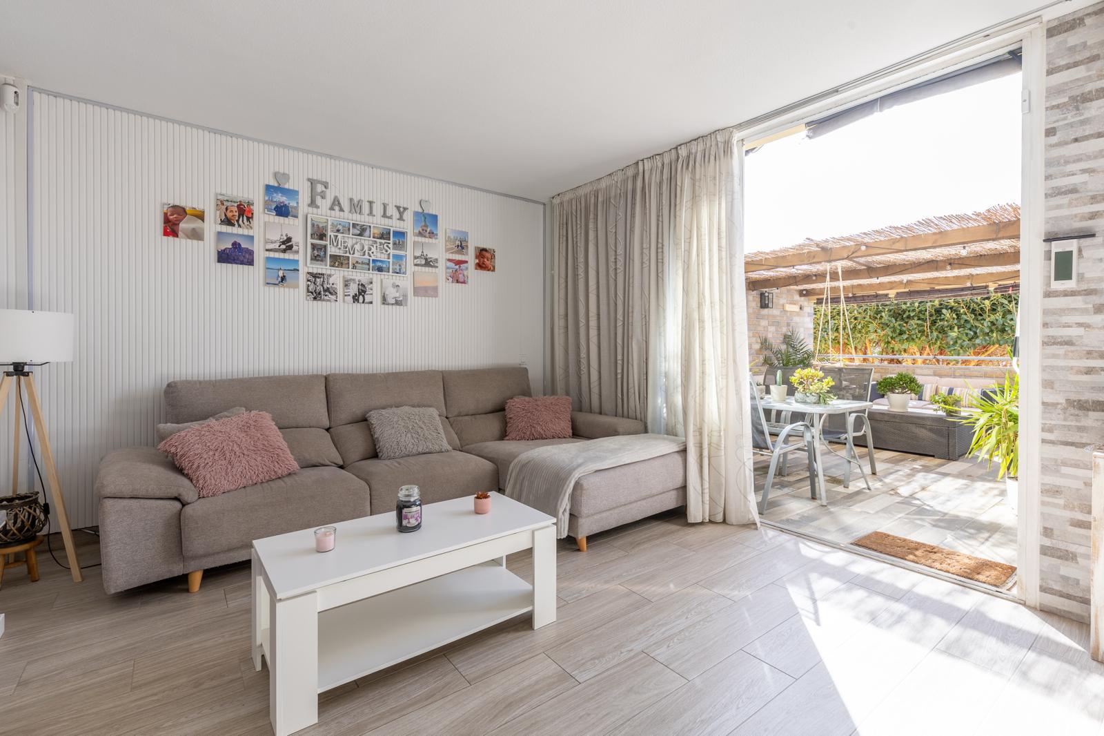 Dúplex reformado con terraza y parking en Sant Jordi - 7