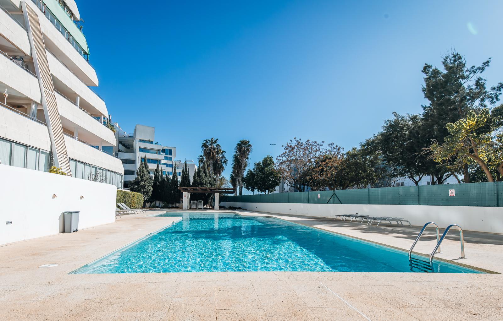 Piso en alquiler - Marina Botafoch | Piscina, pádel y parking - 4