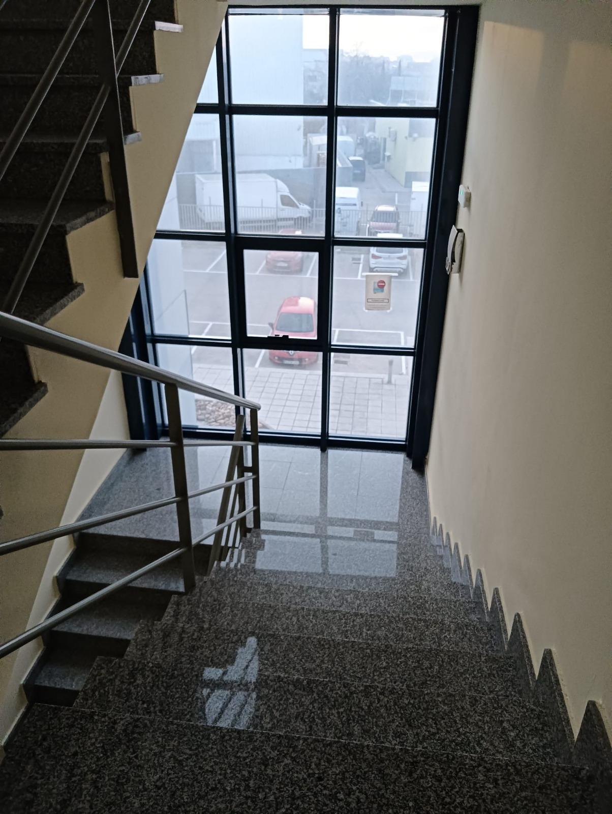 Oficina Tranquila en Alquiler en C. Padre Granda - 6