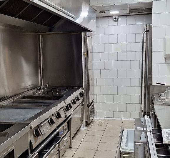 Local en Venta - C/ de Roger de Llòria, Valencia - 8