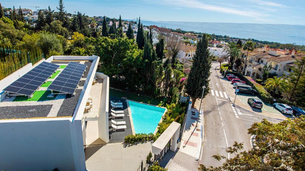 Luxury Villa in Eastern Marbella – A Contemporary Masterpiece - 34