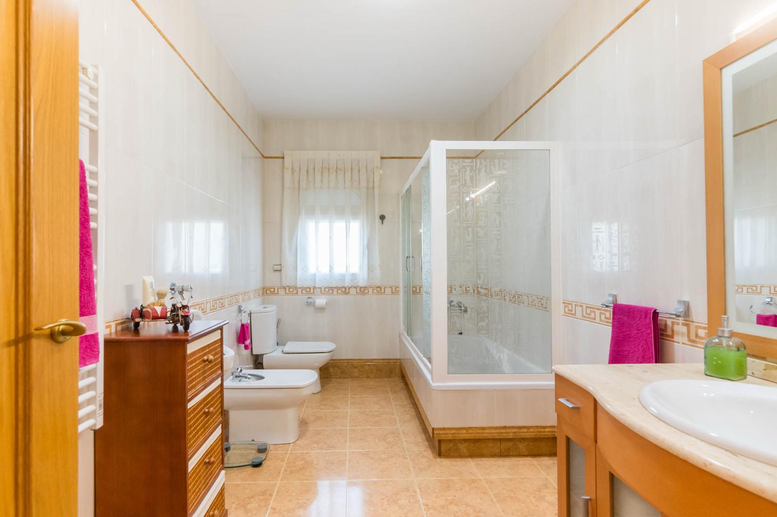 Chalet exclusivo en venta - El Chorrico III - 28