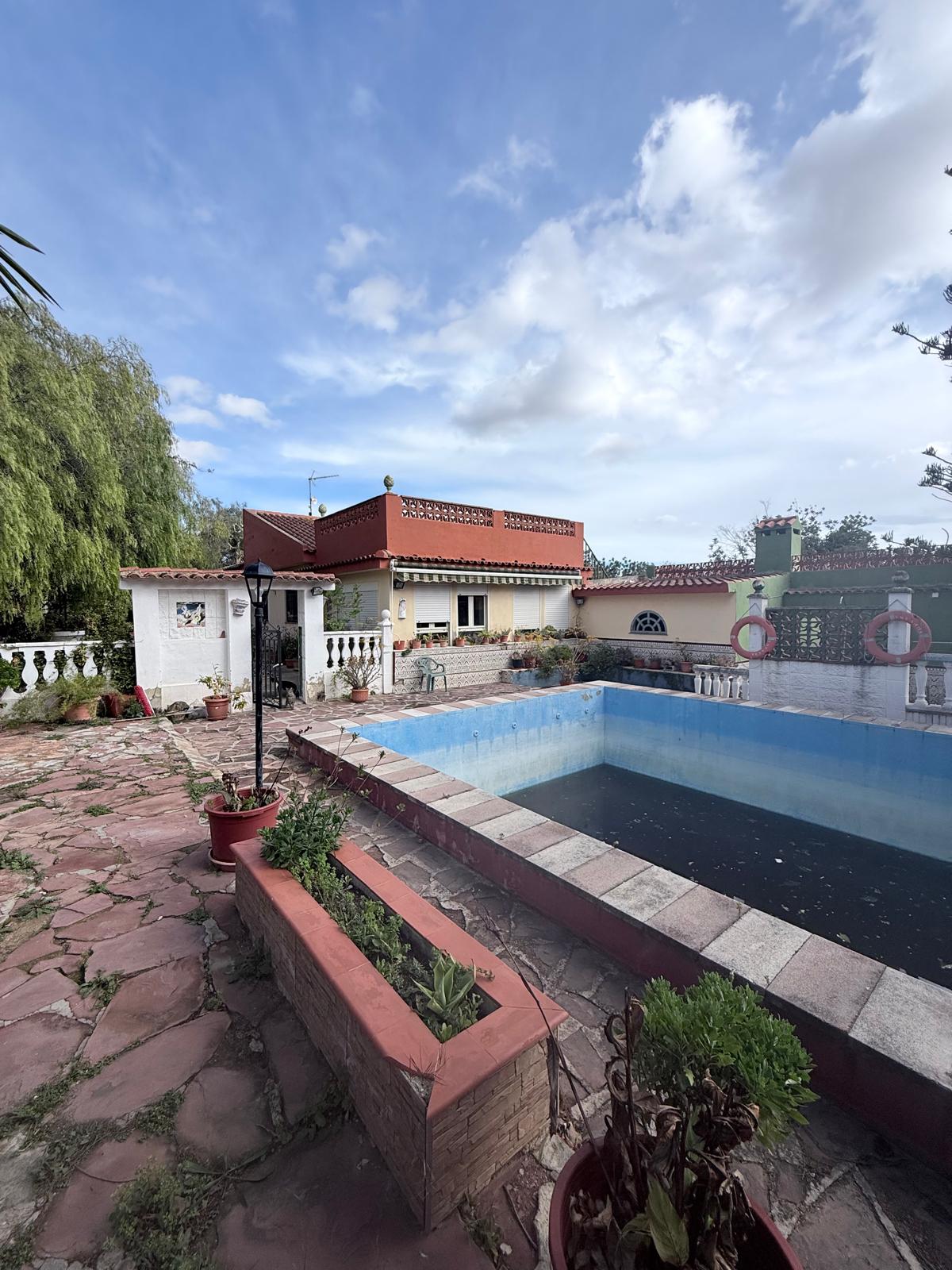 Casa en Venta - Urbanización La Rodana - 18