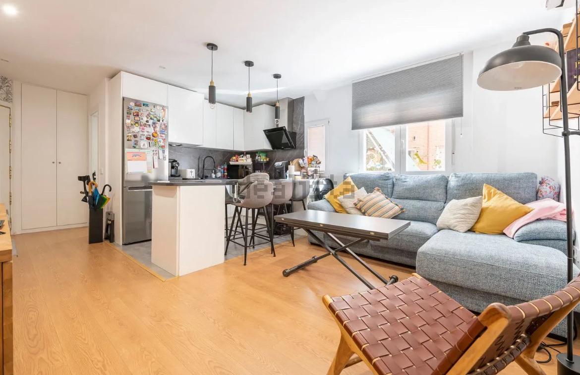 Piso en Venta en C. de Meléndez Valdés - 5