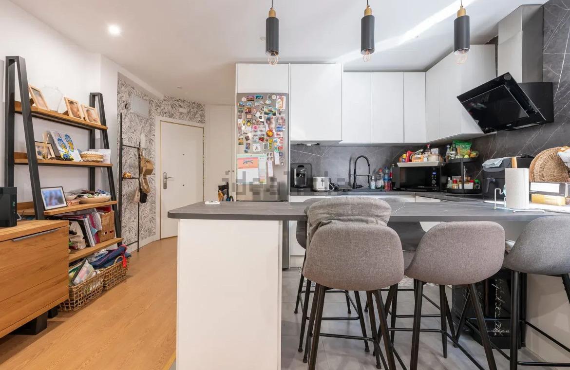 Piso en Venta en C. de Meléndez Valdés - 11