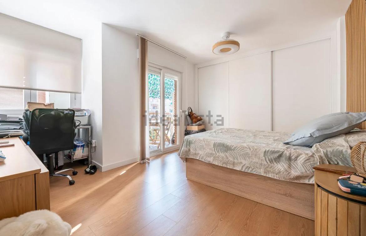 Piso en Venta en C. de Meléndez Valdés - 13