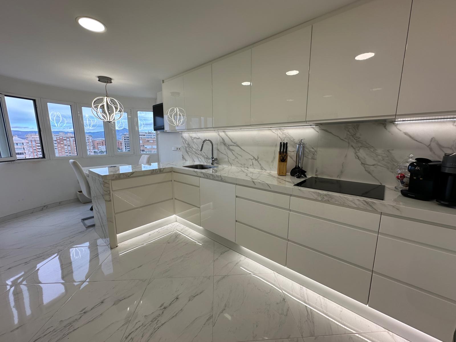 Piso en Venta en C. Arpón - 8