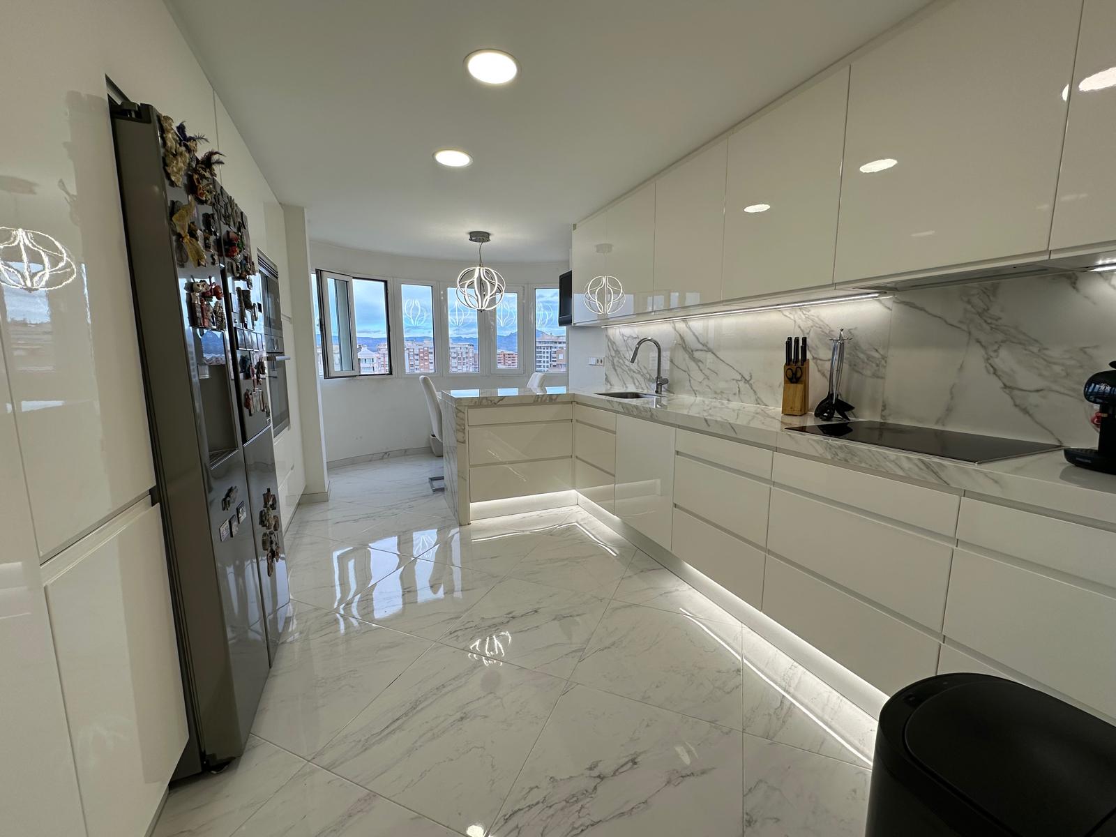 Piso en Venta en C. Arpón - 6