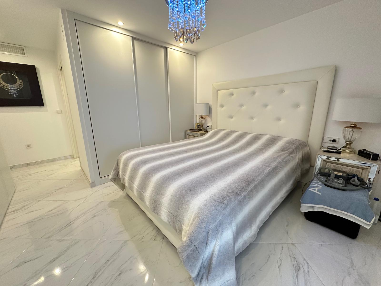 Piso en Venta en C. Arpón - 11