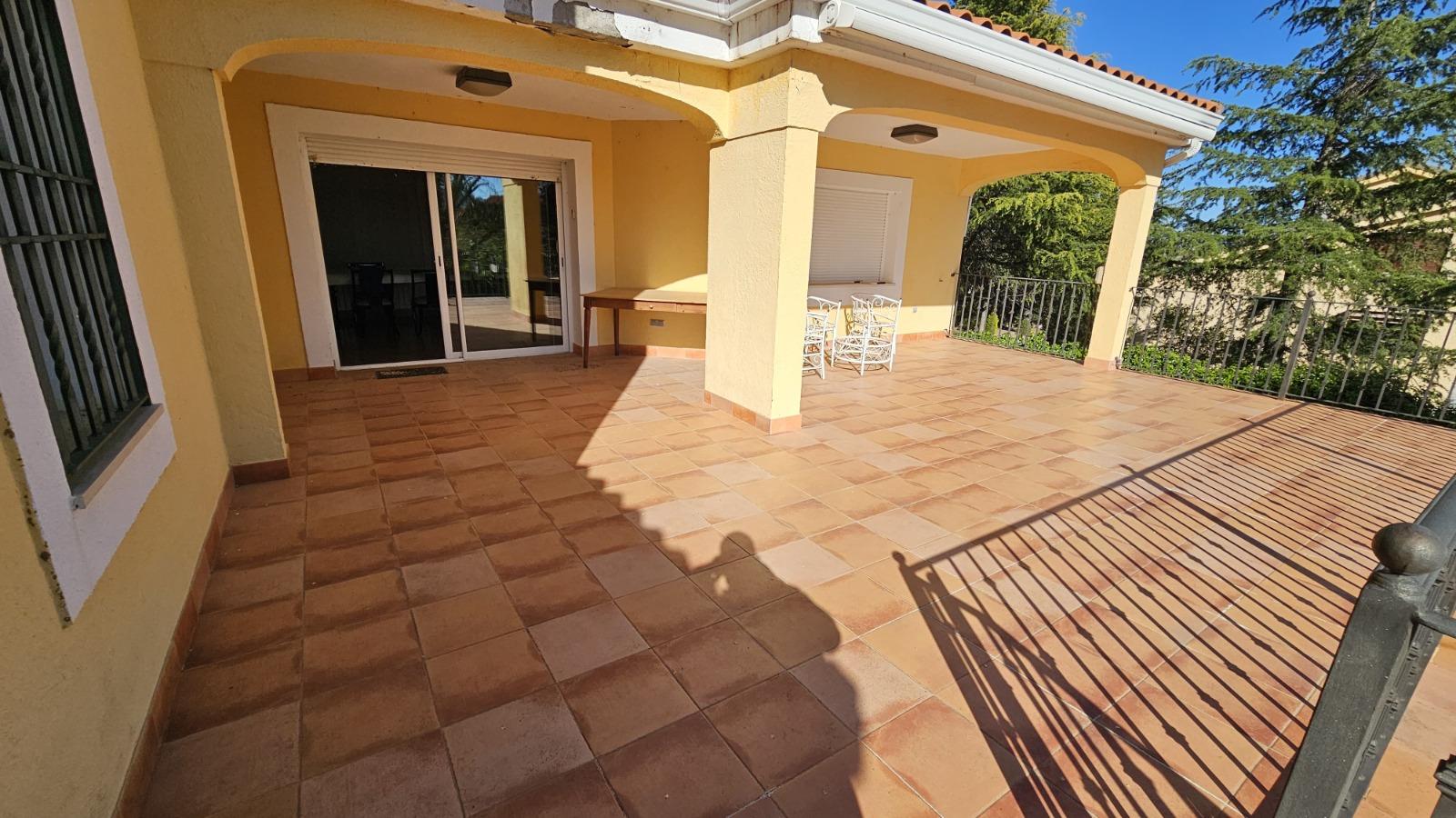 Chalet Independiente en venta en San Lorenzo de El Escorial - 6