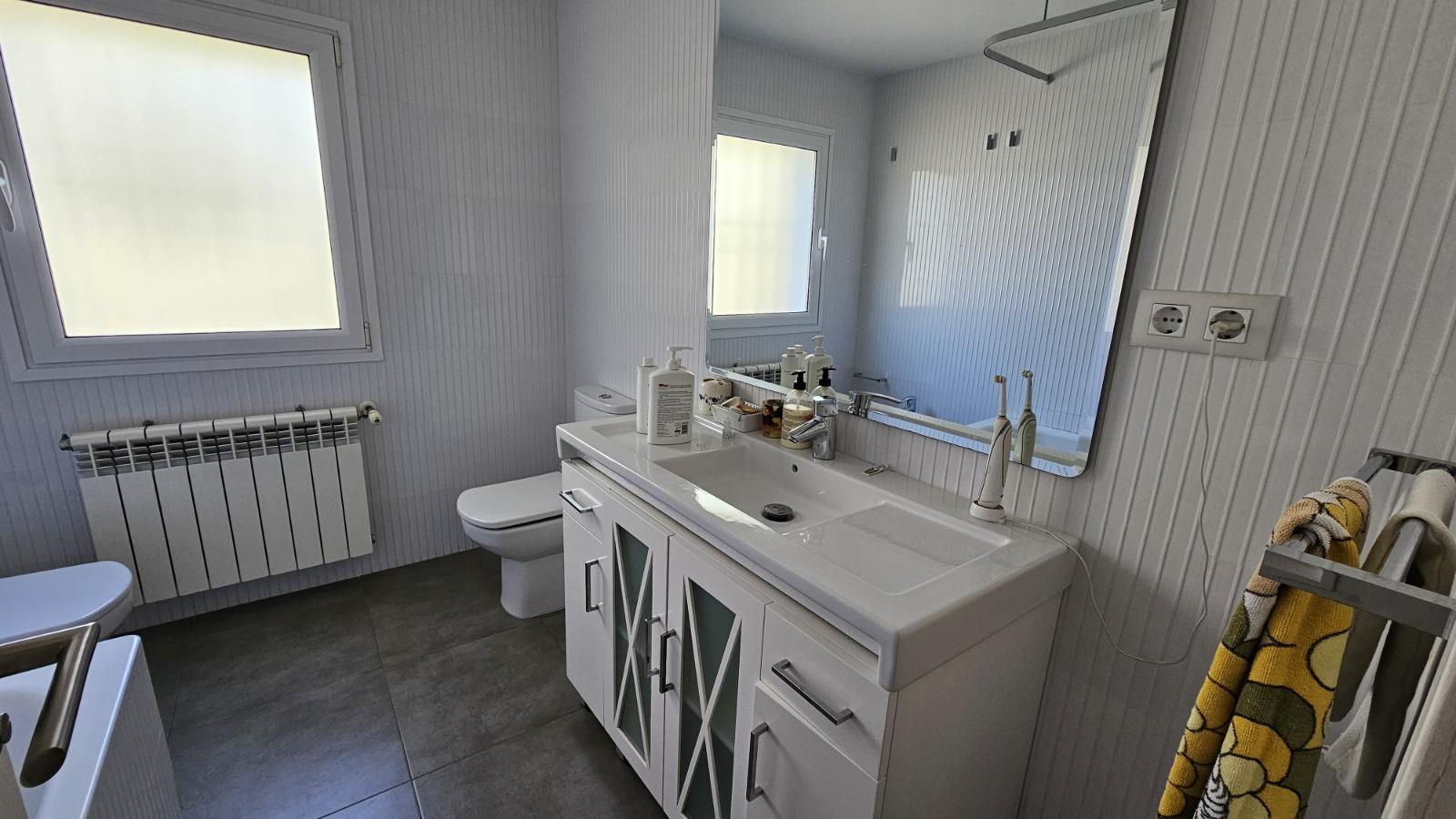 Chalet Independiente en venta en San Lorenzo de El Escorial - 25