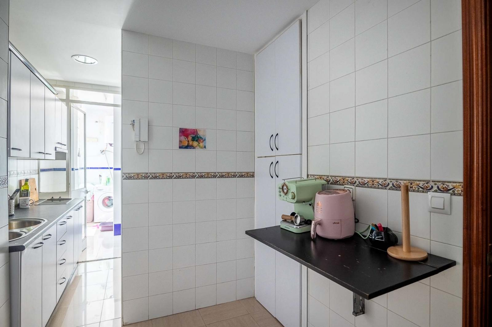 Piso en Venta - C. Luis Montoto - 17