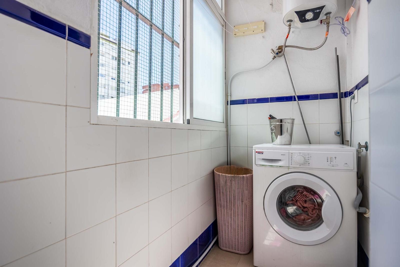 Piso en Venta - C. Luis Montoto - 19