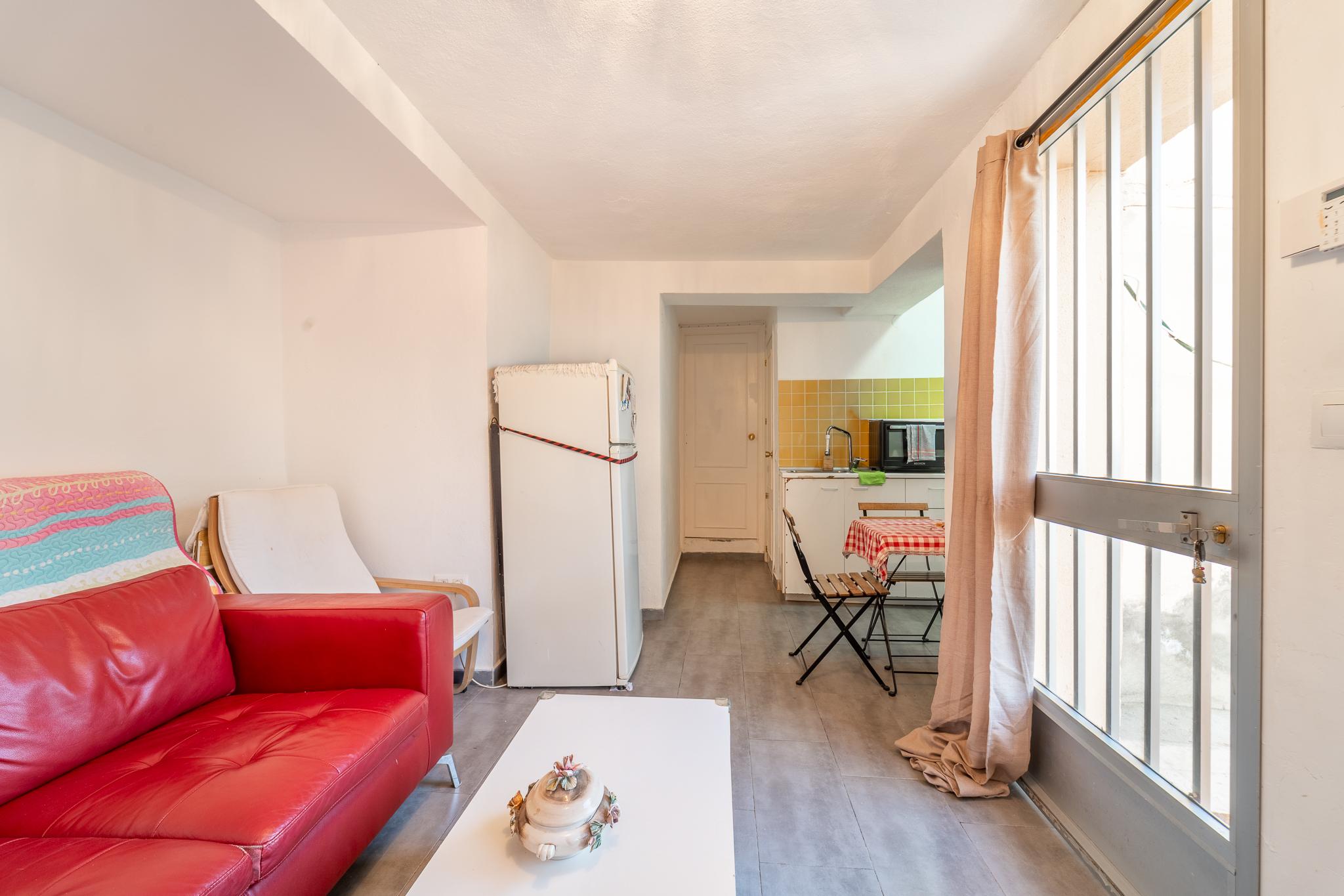 Local con posibilidad de cambio de uso en excelente ubicación – Av. Carvajal, Fuengirola - 5