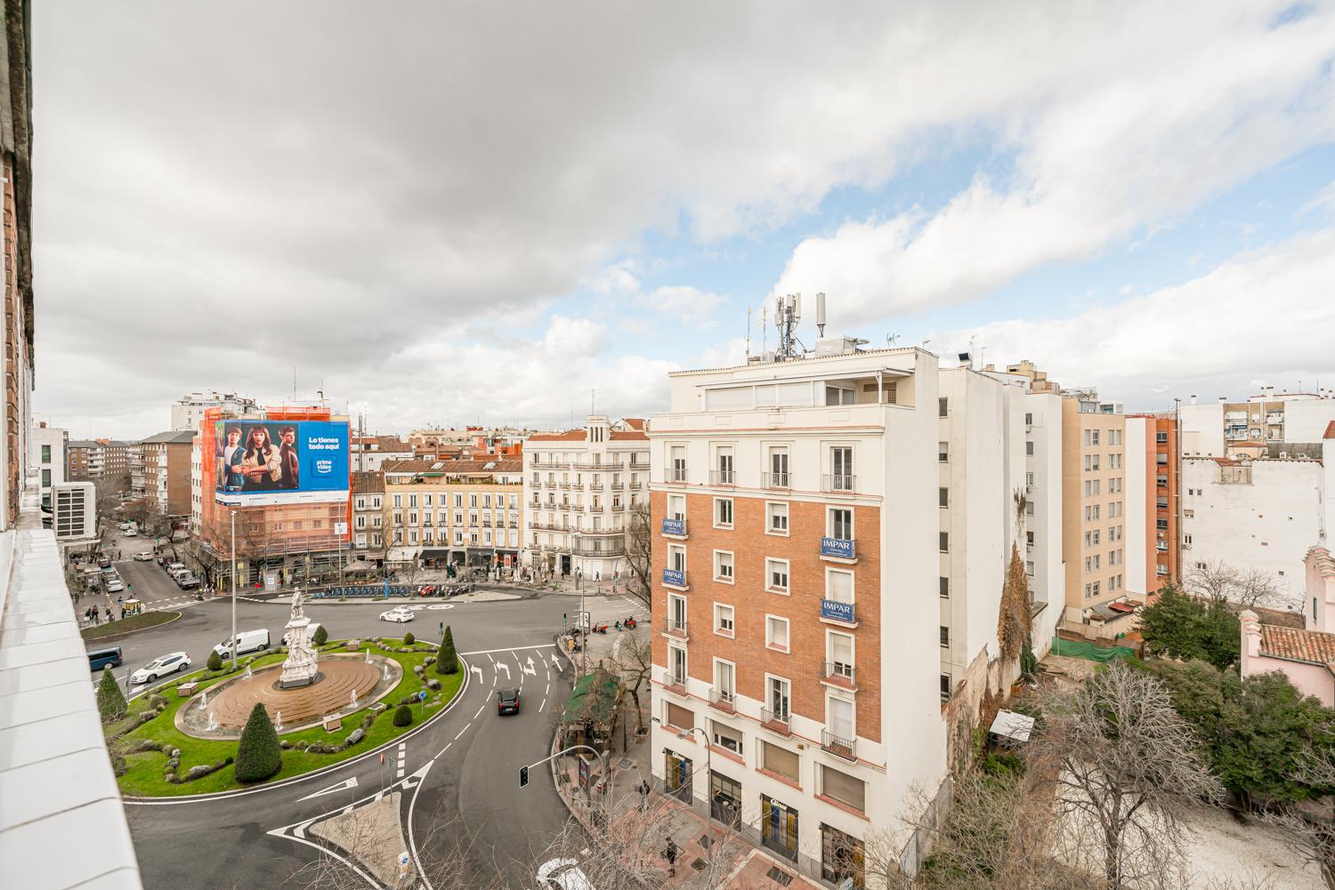 Ático en Venta - C. Eloy Gonzalo - 41