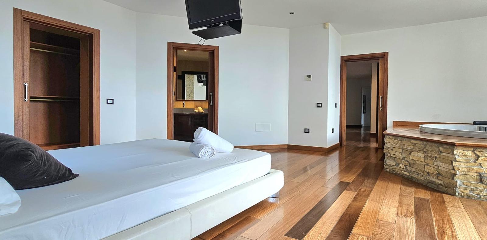 Meravillosa  Villa En Venta En La Urbanización De Can Furnet  - 26