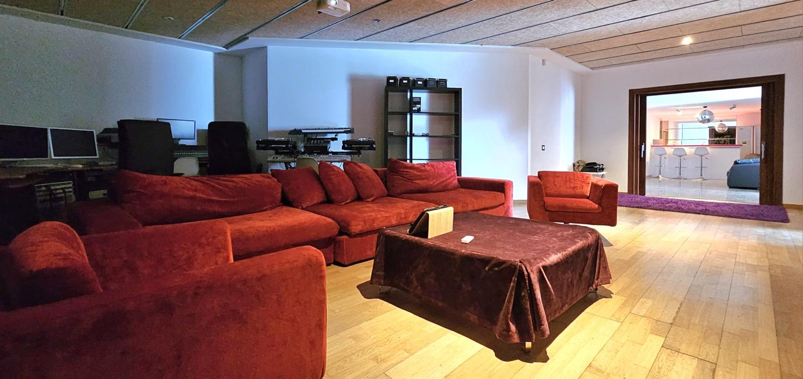 Meravillosa  Villa En Venta En La Urbanización De Can Furnet  - 38